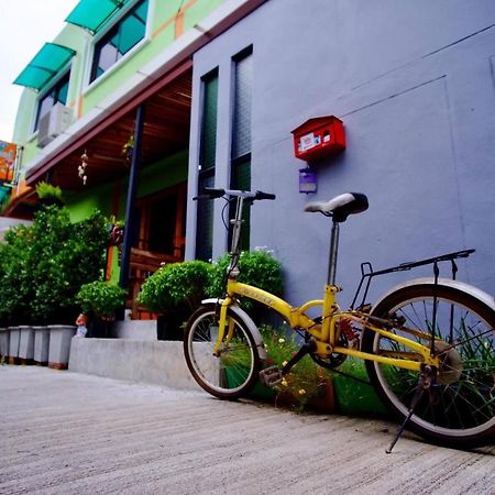 Nap Corner hostel Phitsanulok Buitenkant foto