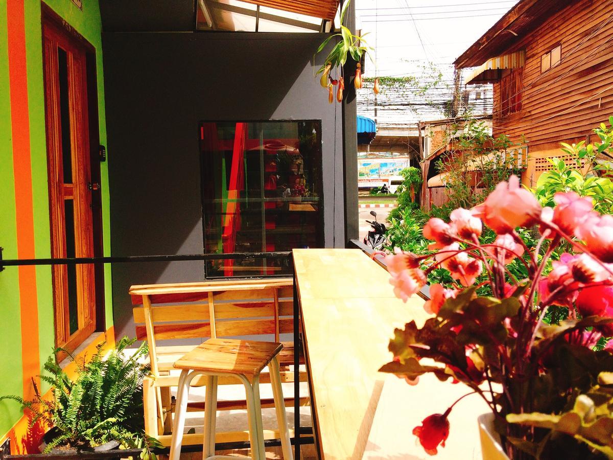 Nap Corner hostel Phitsanulok Buitenkant foto