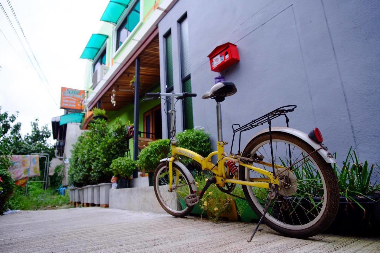 Nap Corner hostel Phitsanulok Buitenkant foto